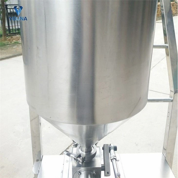 automatic small sachet tomato paste packing machine (3)