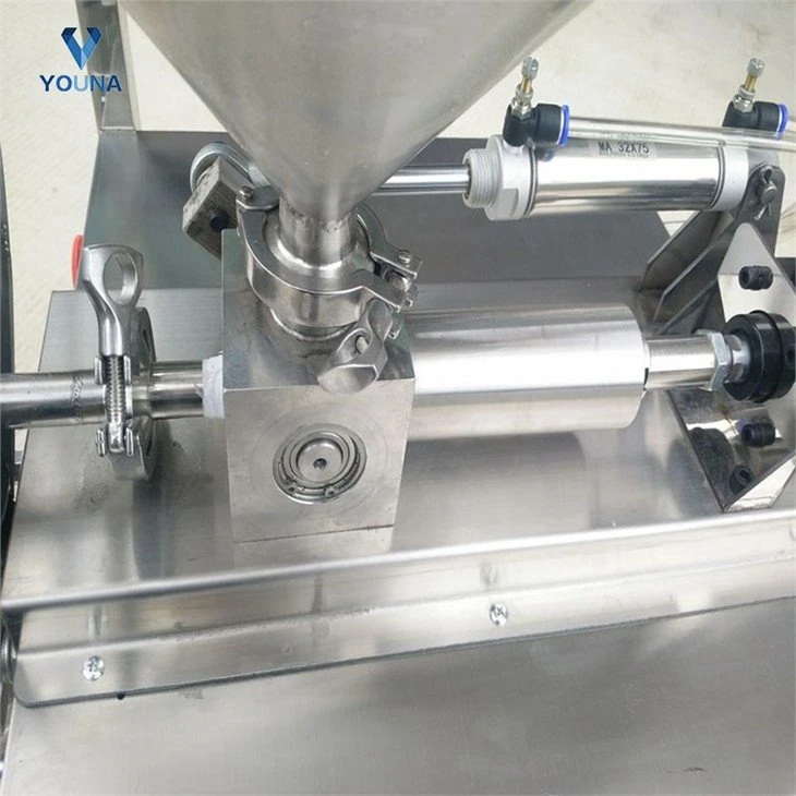automatic small sachet tomato paste packing machine (4)